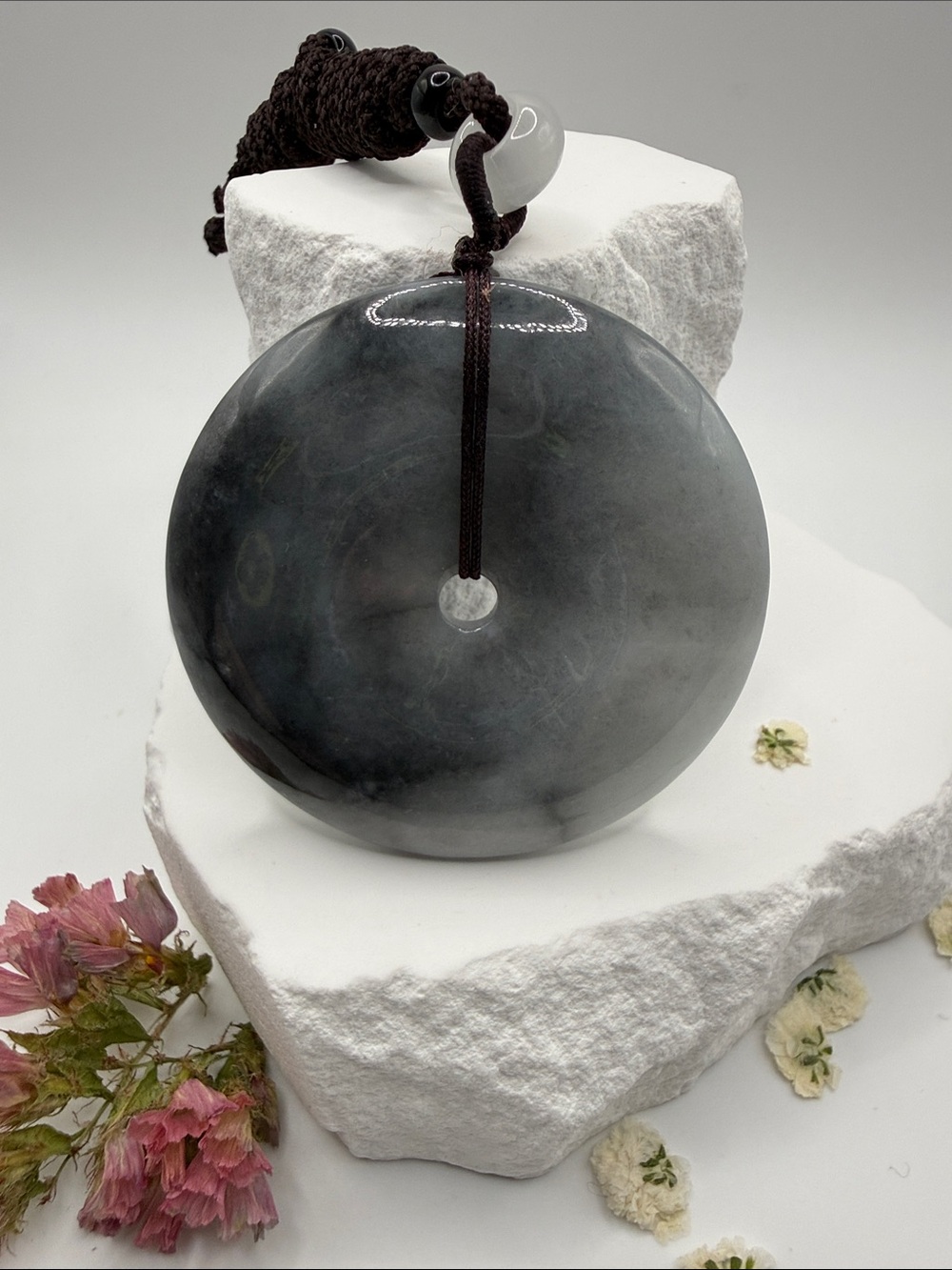Wuji Round Jade Donut Pendant with Cord